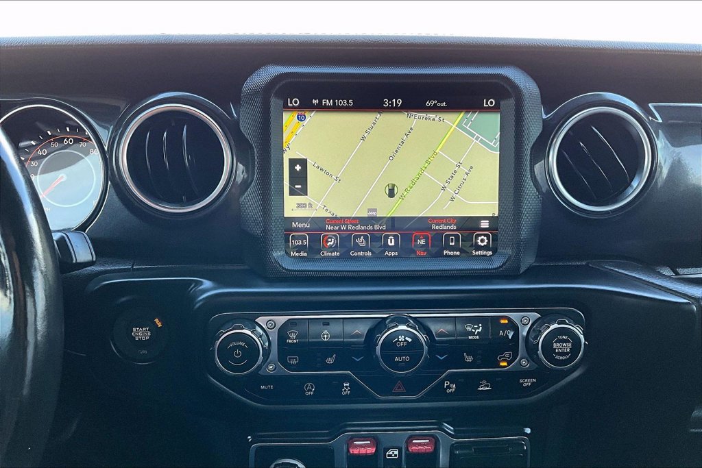 Certified 2021 Jeep Wrangler Unlimited Sahara AWD/4WD image 35