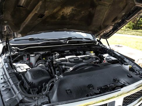 Used 2016 RAM 2500 SLT image 48