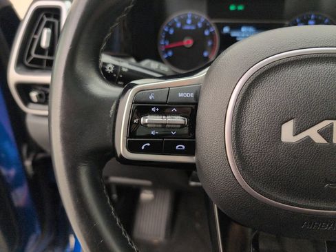 Used 2022 Kia Sorento S w/ Panoramic Sunroof Package FWD image 38