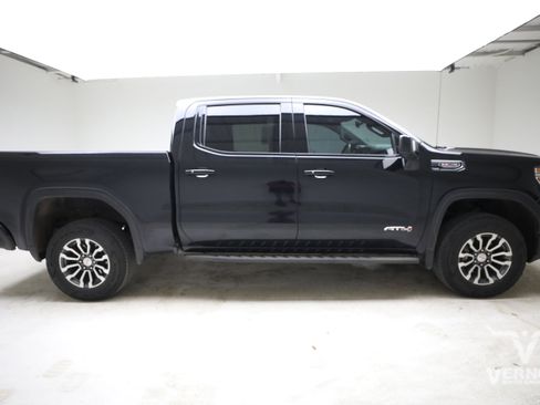 Used 2022 GMC Sierra 1500 AT4 AWD/4WD image 5