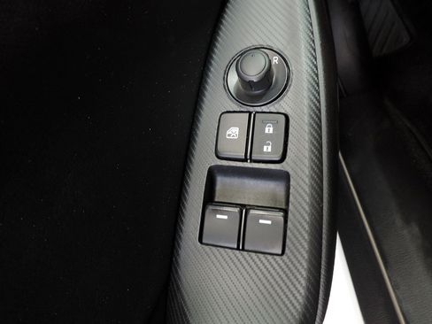 Used 2024 MAZDA MX-5 Miata Club RWD image 26