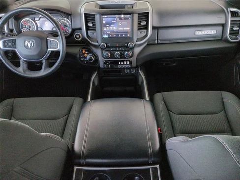 Used 2022 RAM 1500 Big Horn AWD/4WD image 16