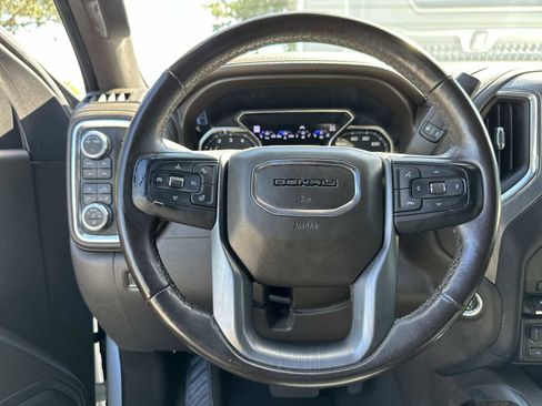 Used 2021 GMC Sierra 1500 Denali w/ Denali Ultimate Package AWD/4WD image 21