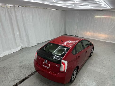 Used 2013 Toyota Prius Three image 30