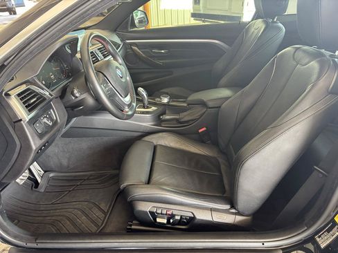 Used 2020 BMW 430i Coupe w/ Executive Package RWD image 17