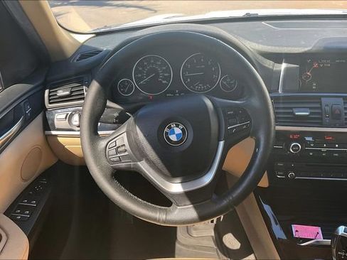 Used 2017 BMW X3 sDrive28i RWD image 5