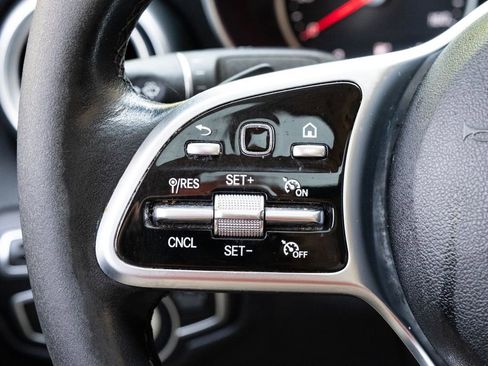 Used 2019 Mercedes-Benz C 300 Sedan image 20