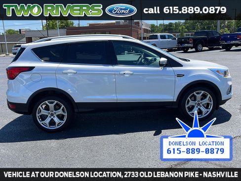 Used 2019 Ford Escape Titanium FWD image 11