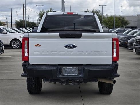 Used 2024 Ford F250 XL w/ XL Off-Road Package image 6