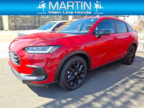 Certified 2025 Honda HR-V Sport image 1