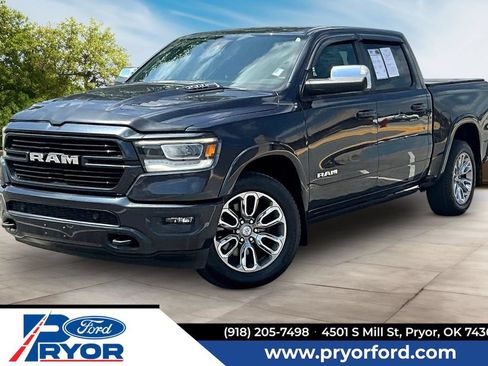 Used 2019 RAM 1500 Laramie AWD/4WD image 1