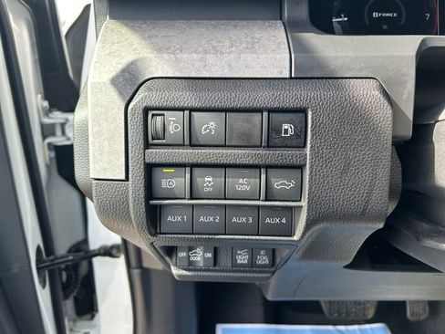 Used 2025 Toyota Tacoma Trailhunter w/ Tow Tech Package image 32