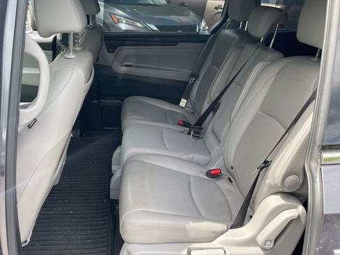 Used 2018 Honda Odyssey Elite image 6
