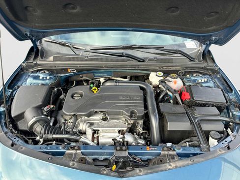 Certified 2025 Chevrolet Malibu RS w/ LPO, Floor Liner Package image 29