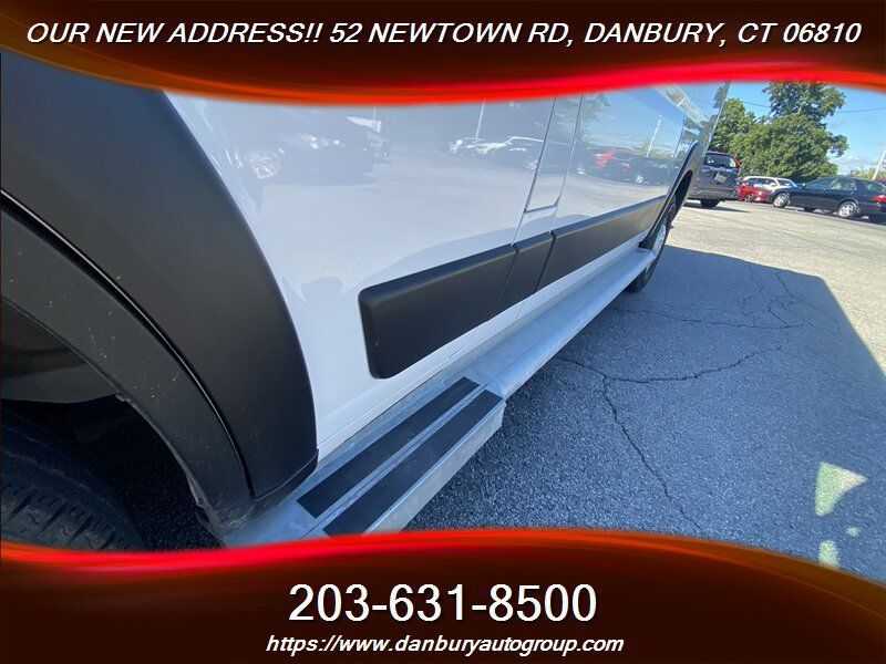 Used 2025 RAM ProMaster 2500 w/ U-Haul Equipment Group FWD image 7