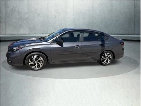 Used 2025 Subaru Legacy Premium AWD/4WD image 1