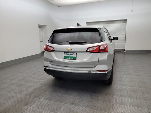 Used 2020 Chevrolet Equinox LT w/ LPO, Floor Liner Package image 7