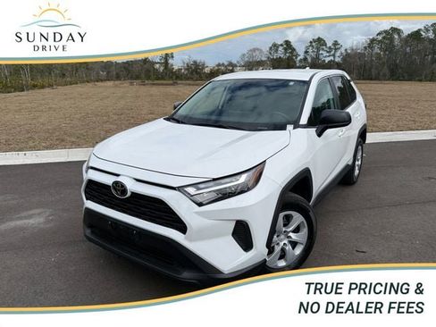 Used 2025 Toyota RAV4 LE image 1