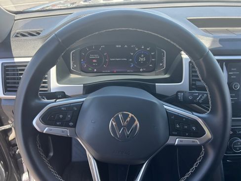 Certified 2022 Volkswagen Atlas SE AWD/4WD image 9