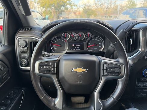 Used 2020 Chevrolet Silverado 1500 LTZ image 17