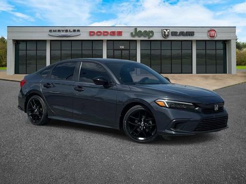Used 2024 Honda Civic Sport image 1