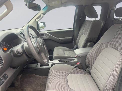 Used 2012 Nissan Frontier SV w/ SV Premium Utility Pkg image 15