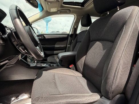 Used 2018 Subaru Outback 2.5i Premium AWD/4WD image 18