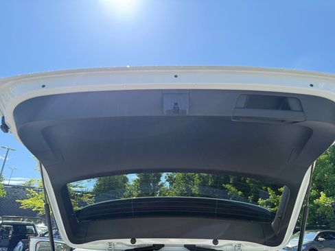 Certified 2025 Volkswagen Taos SEL w/ Black Wheel Plus Package image 13