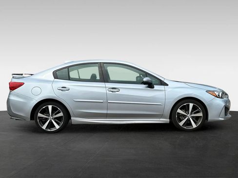 Used 2018 Subaru Impreza 2.0i Sport AWD/4WD image 8