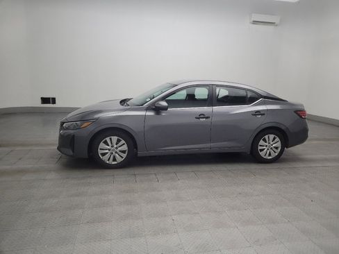 Used 2024 Nissan Sentra S FWD image 2