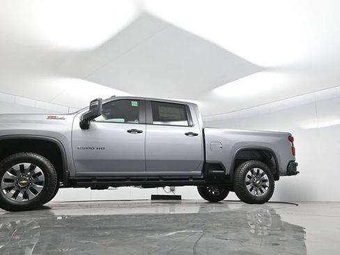 New 2026 Chevrolet Silverado 2500 Custom w/ Custom Value Package AWD/4WD image 7