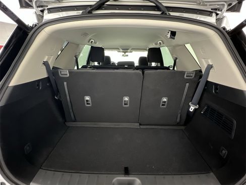 New 2025 Nissan Pathfinder SV image 20