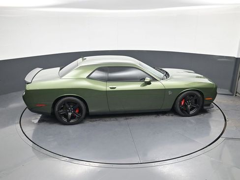 Used 2022 Dodge Challenger SRT Hellcat w/ Plus Package image 30
