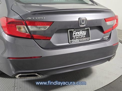 Used 2018 Honda Accord Sport image 6