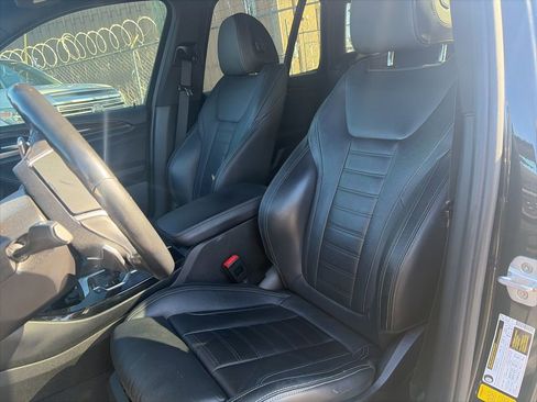 Used 2019 BMW X3 sDrive30i w/ Premium Package image 12