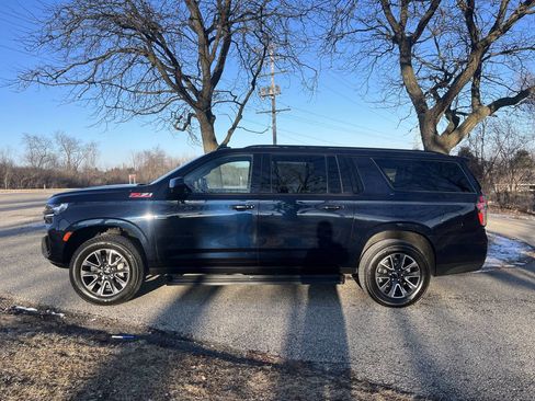 Used 2021 Chevrolet Suburban Z71 w/ Rear Media and Nav Package image 2