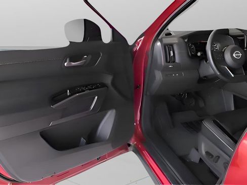 Used 2024 Nissan Pathfinder SL image 13