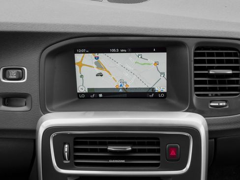 Used 2018 Volvo V60 T5 Dynamic w/ Protection Package image 14