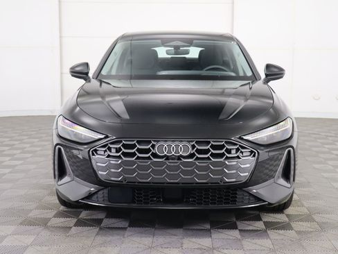 Used 2025 Audi A5 2.0T Premium Plus image 2