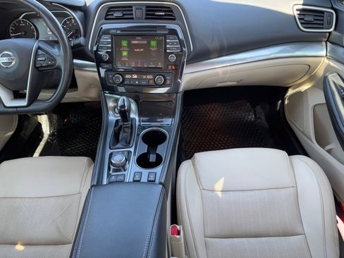 Used 2020 Nissan Maxima 3.5 SL w/ Floor Mat Group image 14