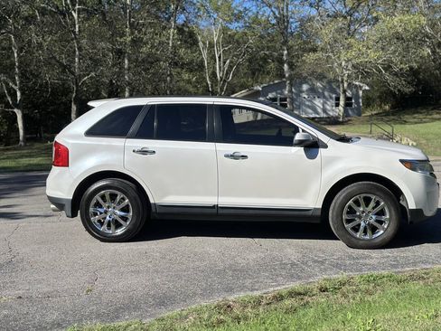 Used 2011 Ford Edge SEL w/ 201A Rapid Spec Order Code FWD image 5