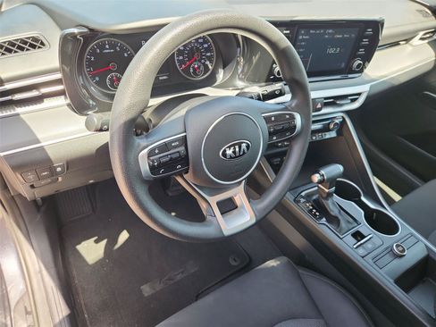 Used 2021 Kia K5 LXS FWD image 10