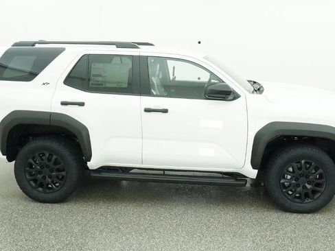 New 2026 Toyota 4Runner SR5 image 11