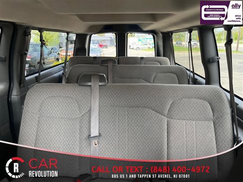Used 2024 Chevrolet Express 3500 LT w/ LT Preferred Equipment Group RWD image 15