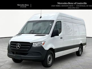 Used 2025 Mercedes-Benz Sprinter 2500 video 1