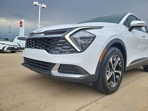 Used 2023 Kia Sportage EX FWD image 14