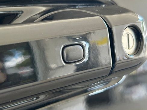 Used 2023 RAM 2500 Limited AWD/4WD image 16