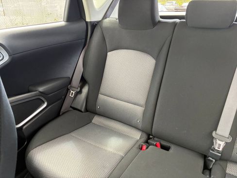 Used 2025 Kia Soul LX w/ LX Technology Package image 37