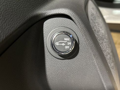 New 2026 Chevrolet TrailBlazer LT w/ Convenience Package image 17