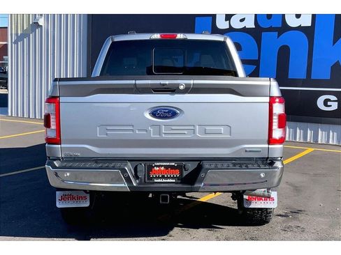 Used 2022 Ford F150 Lariat w/ Max Trailer Tow Package AWD/4WD image 4